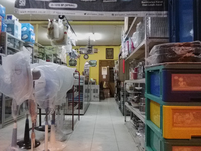 Mall Baru vs Tradisi Parcel Lebaran: Siapa yang Akan Menang di Cilacap?